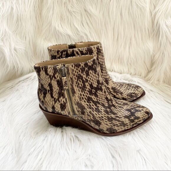 NEW 1.State KIPP snakeskin print wedge bootie 8.5 - Picture 3 of 10